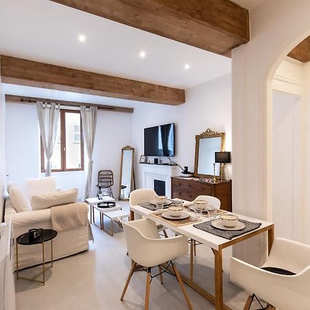 "L'Historique" - Charmant Appartement En Centre-Ville Historique Шамбери Екстериор снимка